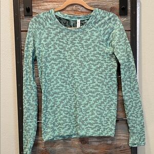 Athleta Teal Patterned Long Sleeve Top